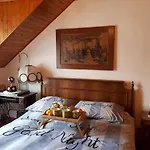 Gariful Villa Milna