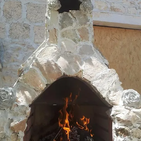 Gariful Villa Milna