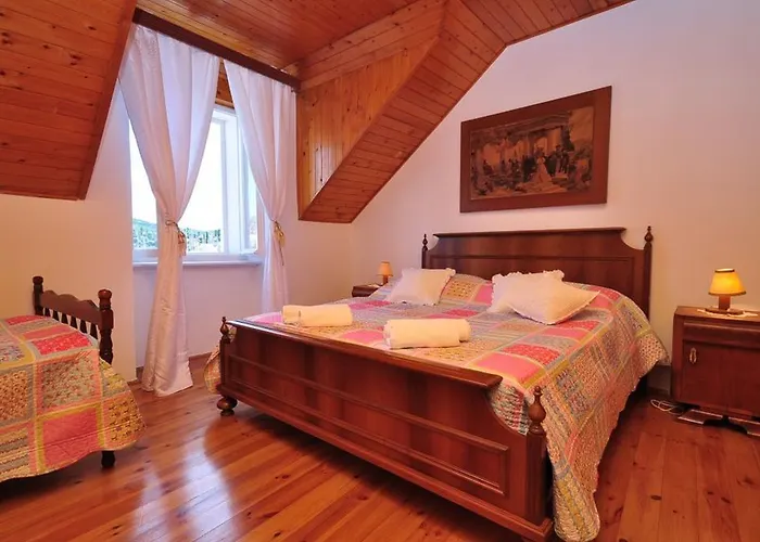 Gariful Vila Milna (Brac)