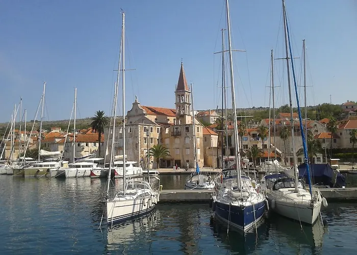 Villa Gariful Milna (Brac)