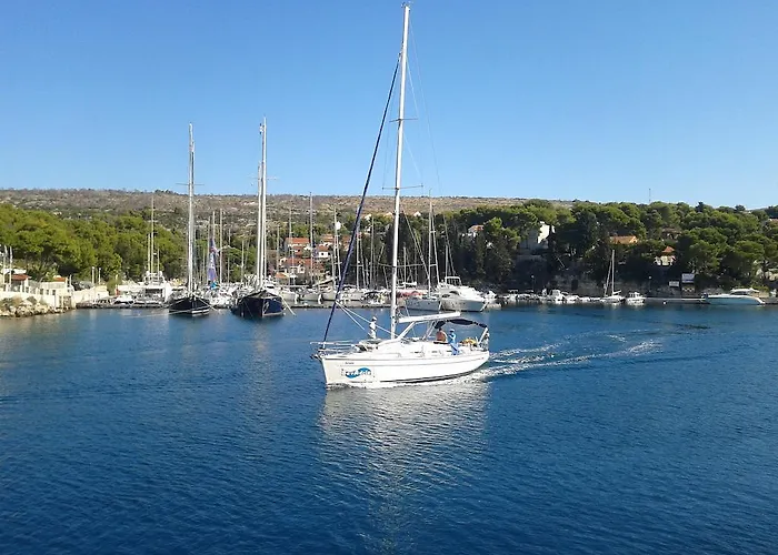 Gariful * Milna (Brac)